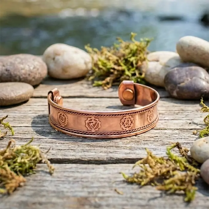 Pulsera de Cobre con Imán Grabada 7 Chakras – Armonía y Equilibrio Energético AURYSTONE
