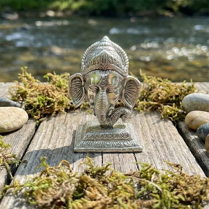 porta-incienso-metal-ganesha-decoracion-espiritual-aurystone