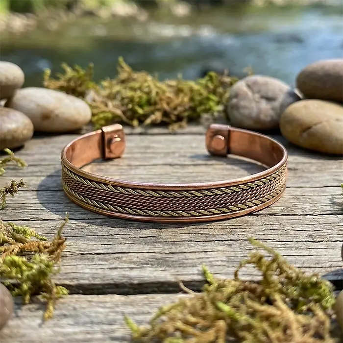 pulsera-de-cobre-con-iman-diseno-trenzado-joyeria-espiritual-aurystone